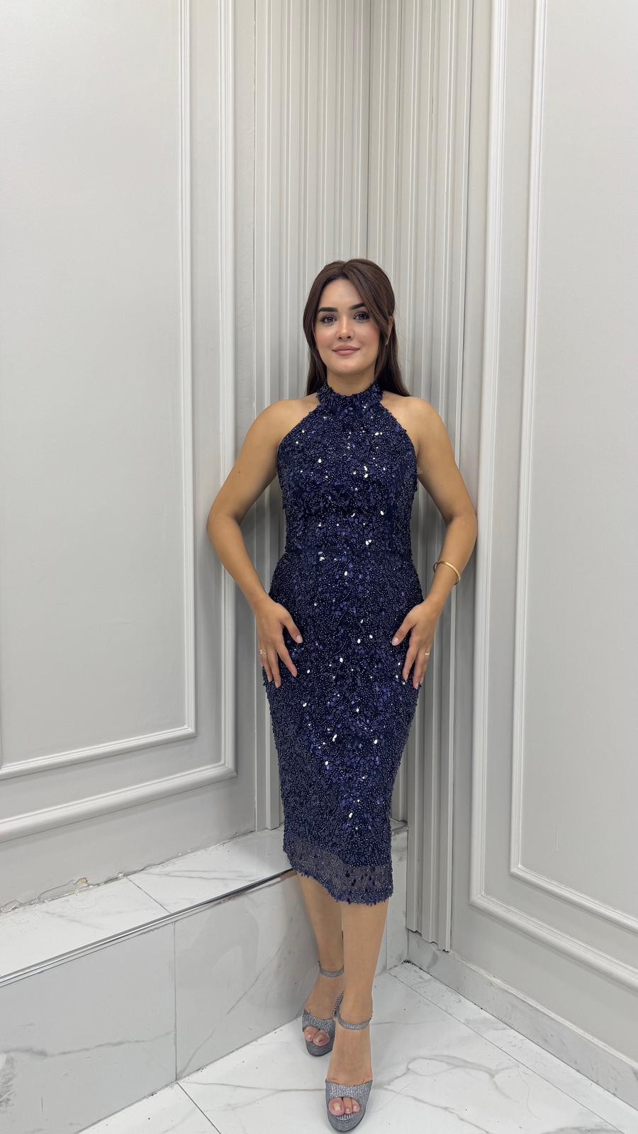 Işıl Abiye Lacivert