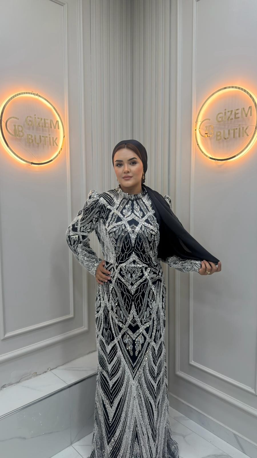 Hera Abiye Siyah