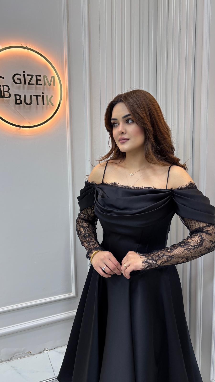Lara Abiye Siyah