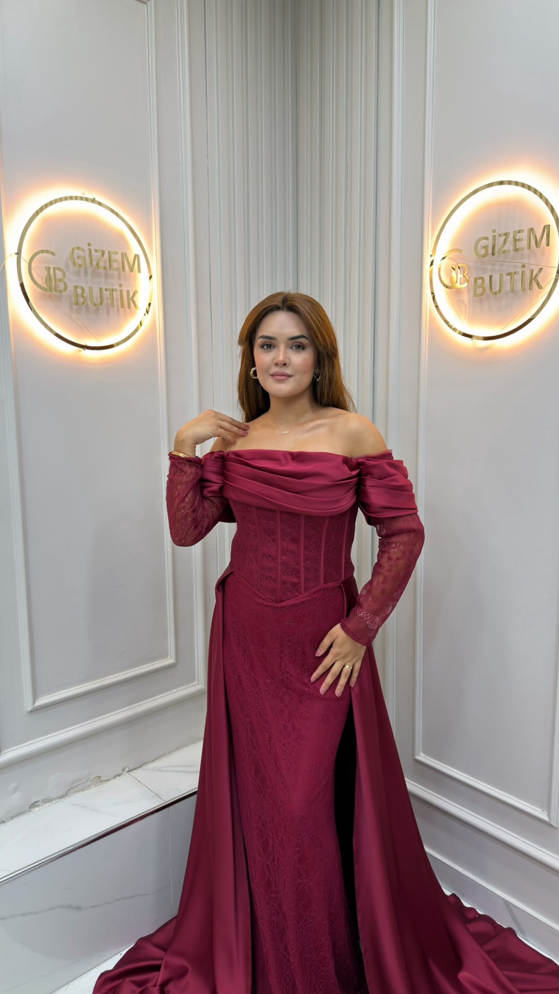 Sinem Abiye Bordo