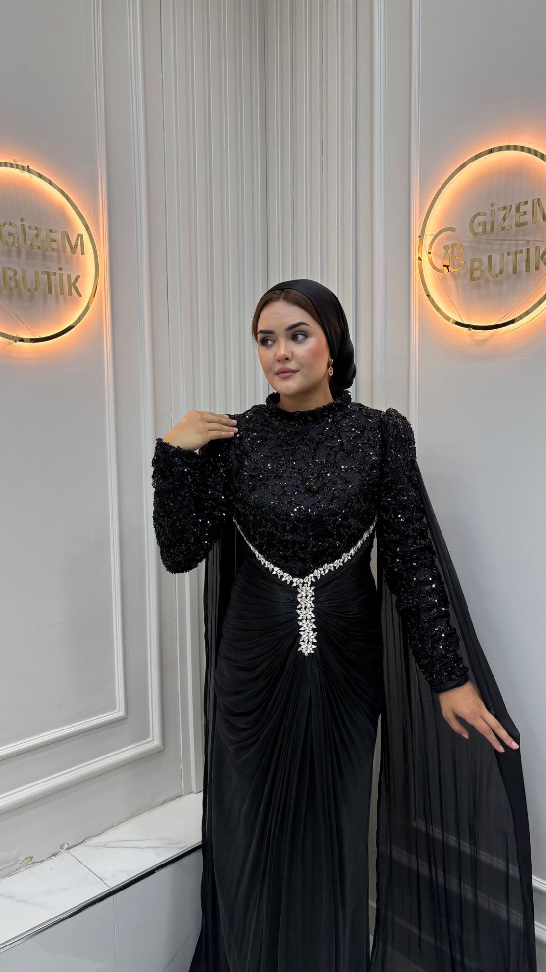 Gizem Abiye Siyah