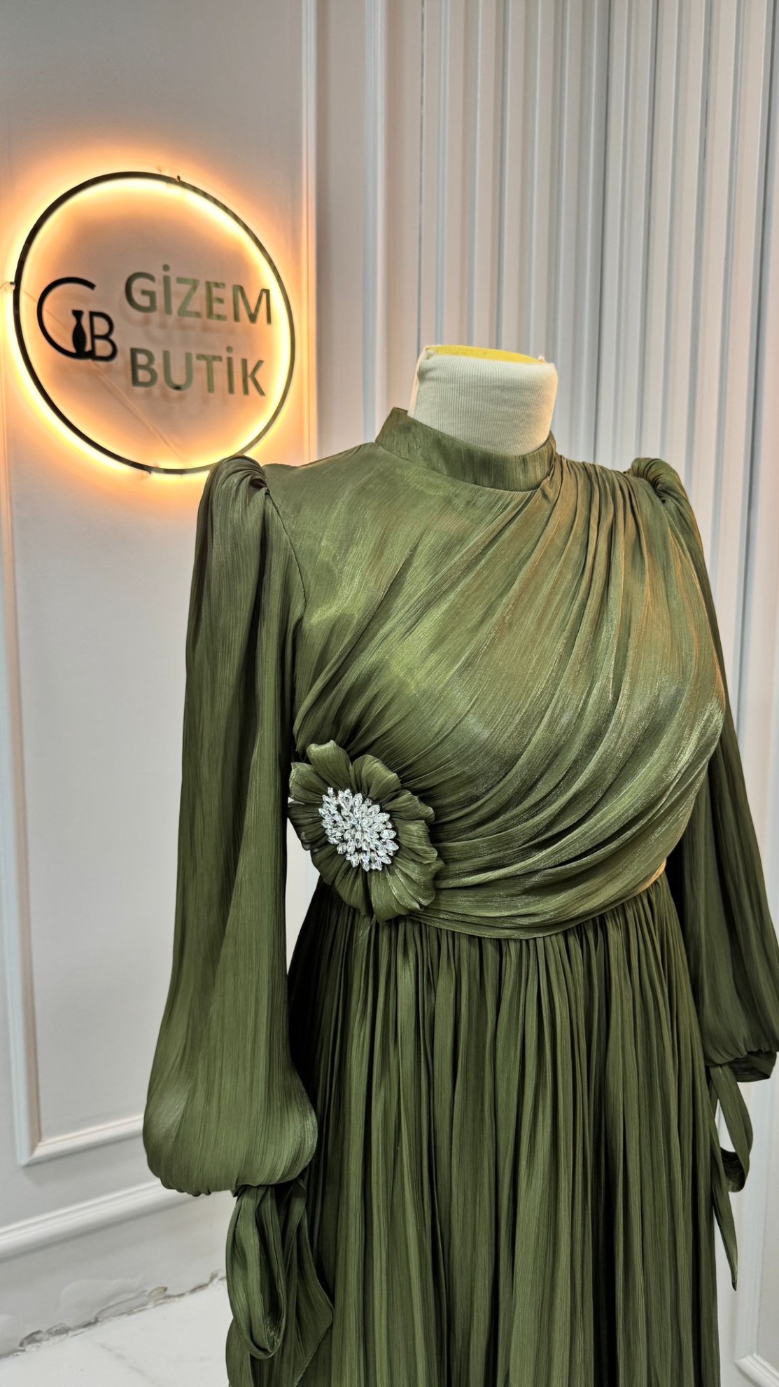 Buse Abiye Haki Yeşili