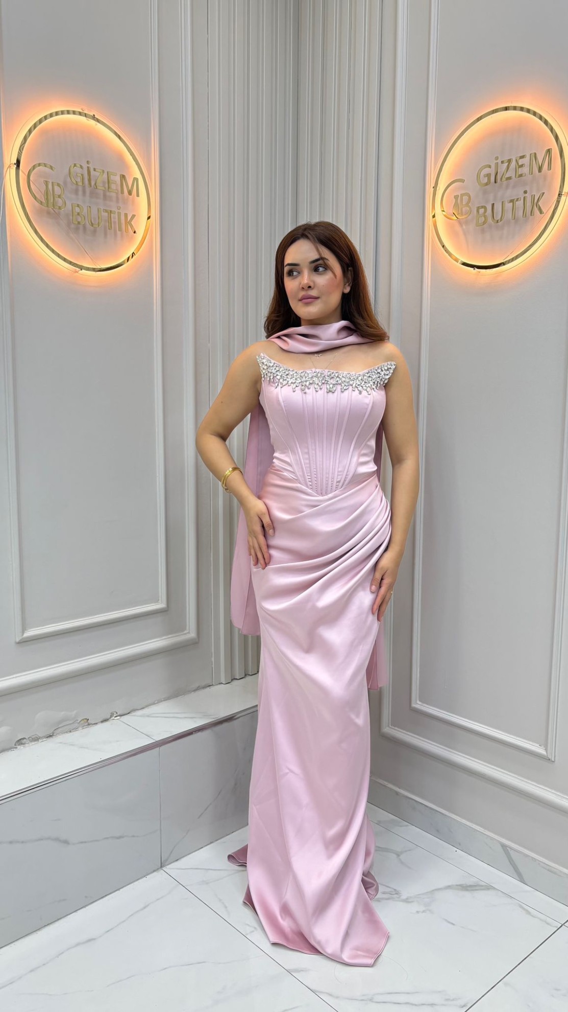 Vanor Abiye Pembe